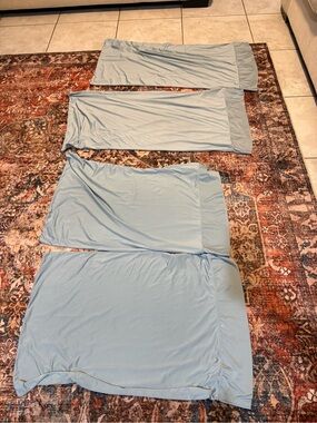 (4) Sheex Light Blue Pillowcases